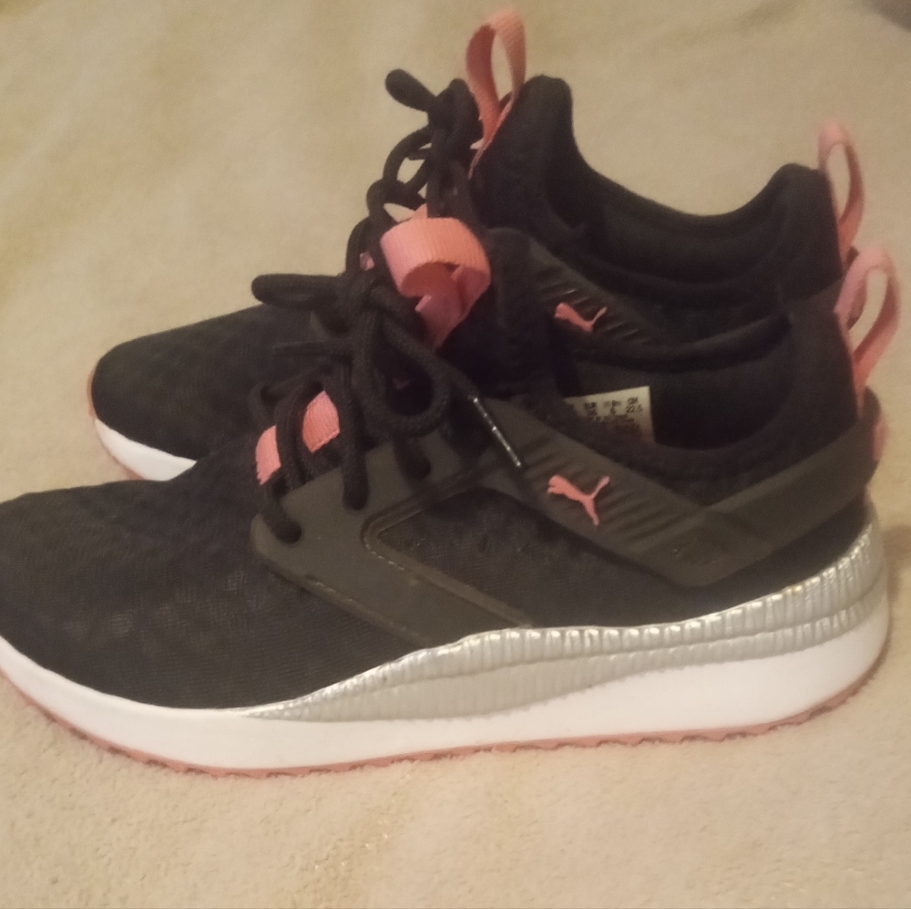 Puma foam runners